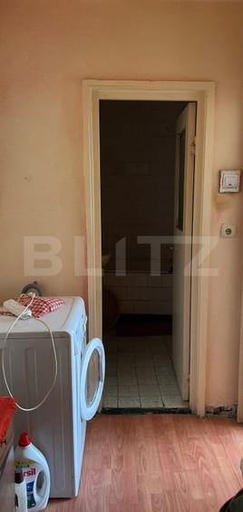 Apartament cu 4 camere decomandat, mobilat în Sud-Est