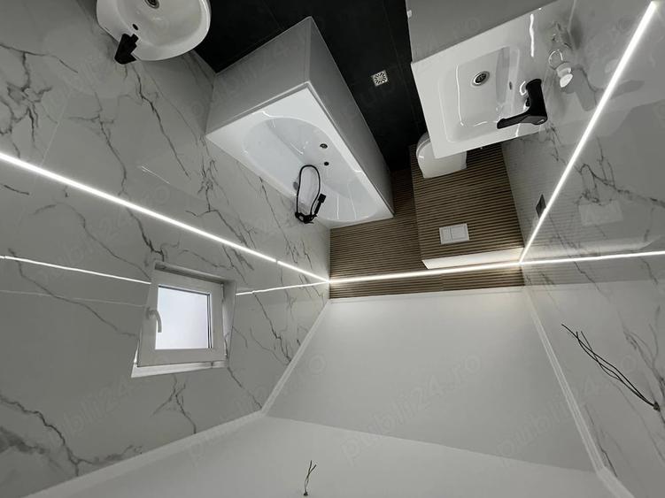 Casă cu Teren 300 Mp în Central