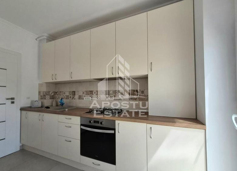 Apartament cu 2 camere decomandat, mobilat în UTA