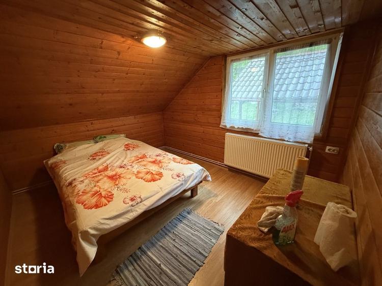 Casă cu 6 camere cu Teren 386 Mp în Băișoara