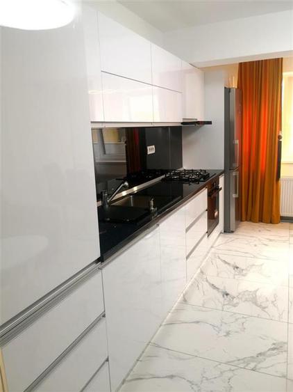 Apartament cu 2 camere decomandat, mobilat în Valea Adâncă