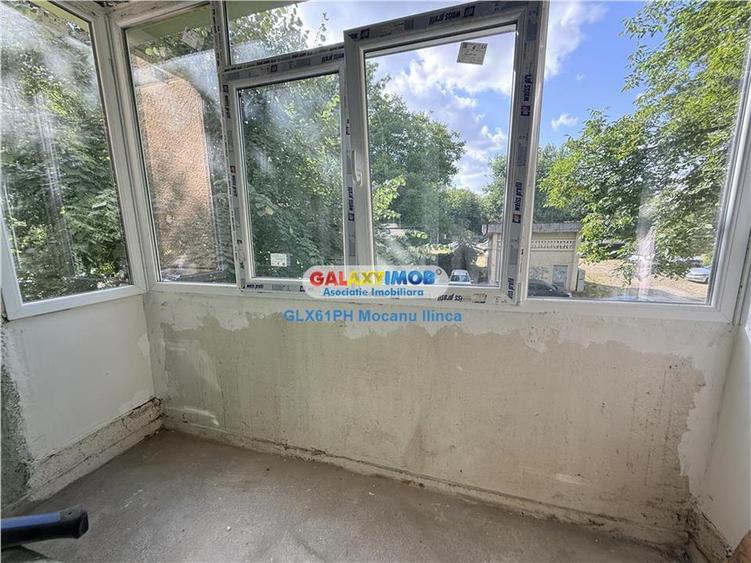 Apartament cu 3 camere semidecomandat în Nord
