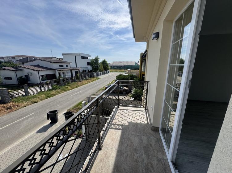 Apartament cu 2 camere decomandat în Giroc