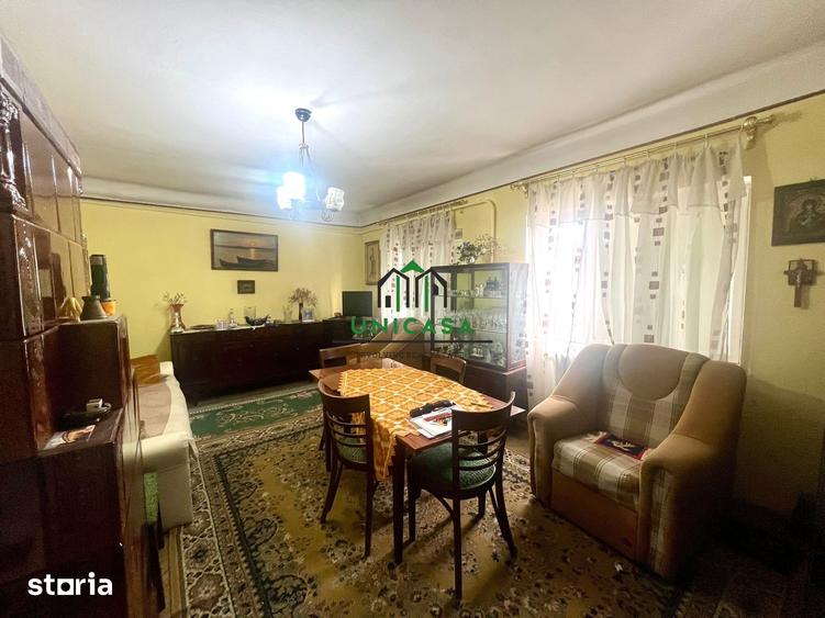 Casă cu 4 camere cu Teren 920 Mp în Central