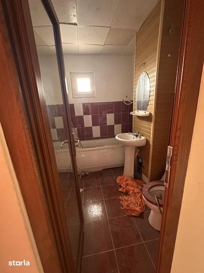 Apartament cu 2 camere decomandat în Micro 20
