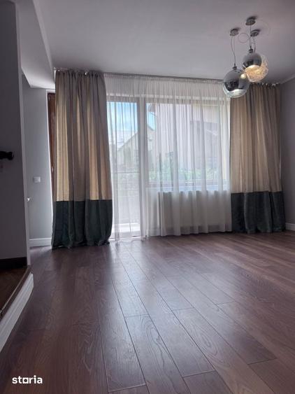 Casă cu 5 camere cu Teren 250 Mp în Feleacu