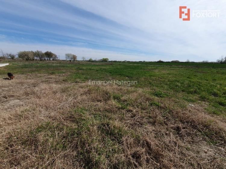 Teren intravilan, suprafata de 504 mp, cartier nou, in Utvin