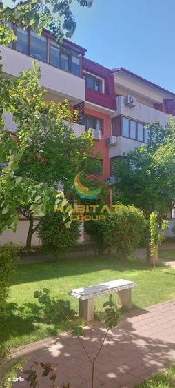 Apartament cu 3 camere, mobilat în Central — fotografia 1