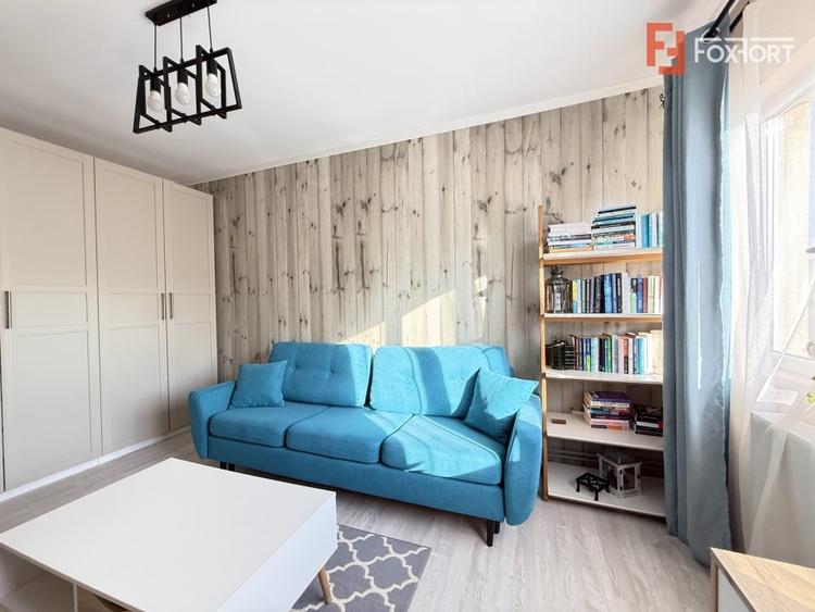 Apartament cu 3 camere decomandat, mobilat în Șagului