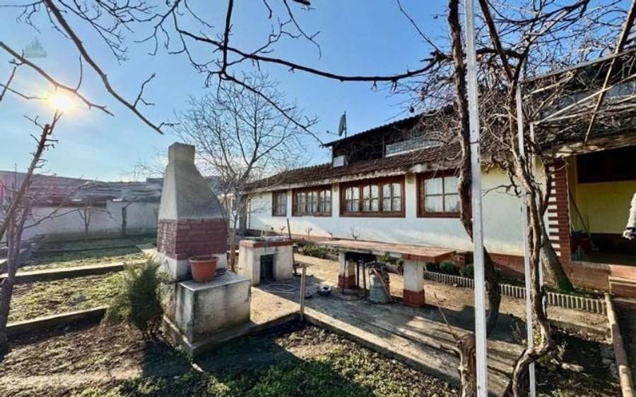 Casă individuală cu 5 camere cu Canalizare în Frătești