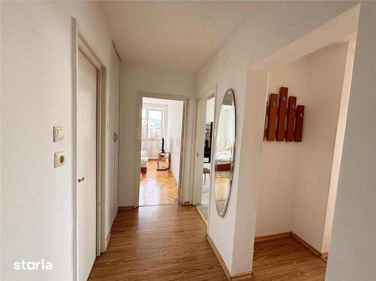 Apartament cu 2 camere decomandat în Traian