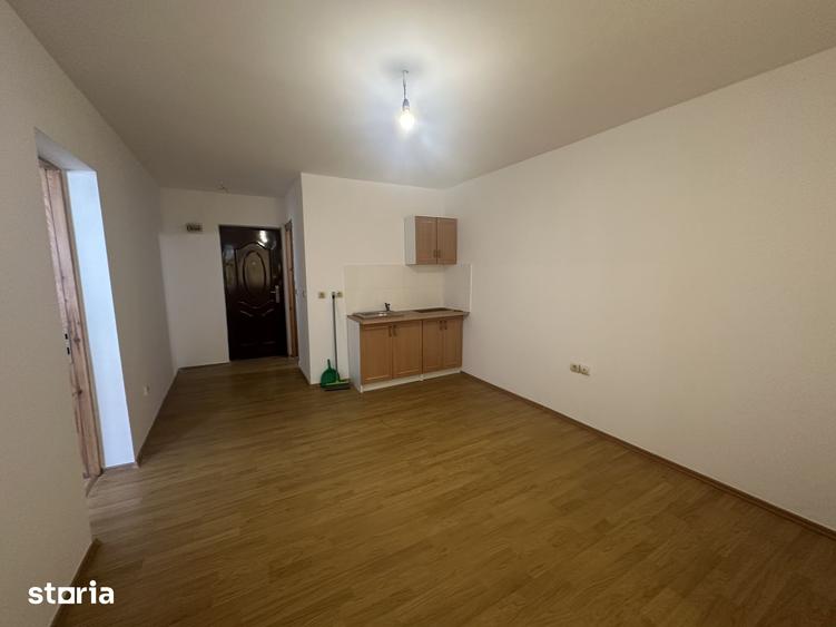 Apartament cu 2 camere în Mihai Bravu