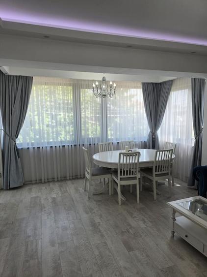 Apartament cu 3 camere, mobilat în Băneasa