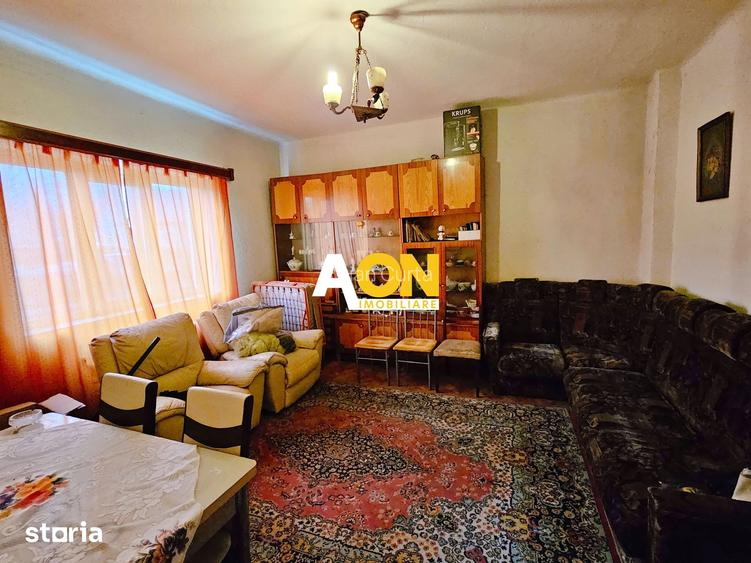 Casa 6 camere, 389 mp teren, P+1, in zona Garii