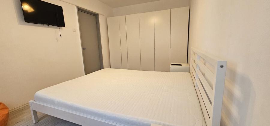 Apartament cu 2 camere semidecomandat în Astra