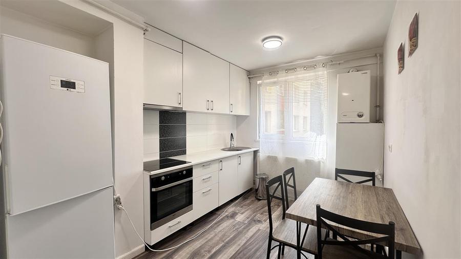 Apartament cu 3 camere circular în Griviței