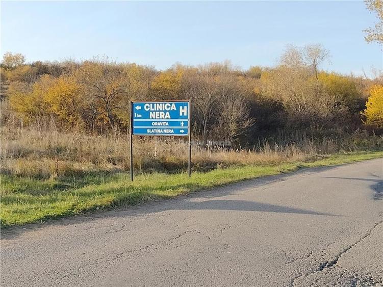 Teren de 1445 mp, în Slatina-Nera
