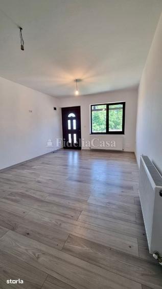 Casă cu 3 camere decomandat cu Teren 365 Mp în Miroslava