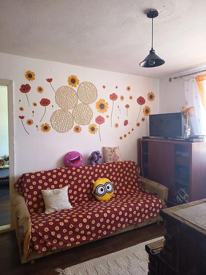 Apartament cu 2 camere semidecomandat în Exterior Vest
