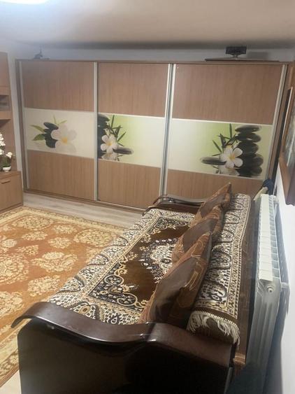 Casă cu 4 camere în Puiești