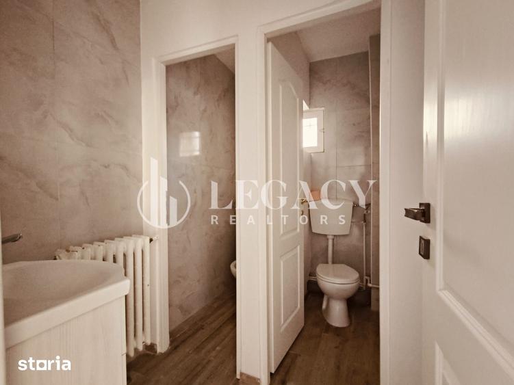 Casă cu 10 camere cu Teren 1000 Mp în Păcurari