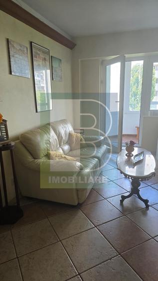 TINERETULUI STRADAL PARC, MOBILAT UTILAT COMPLET  BLACON MARE - 1