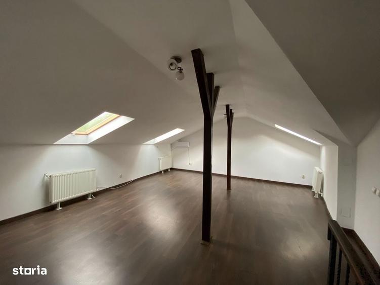 Apartament cu 4 camere în Ultracentral
