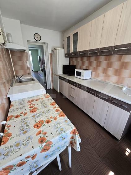 Apartament cu 3 camere, 70 mp, zona Reghin - 4
