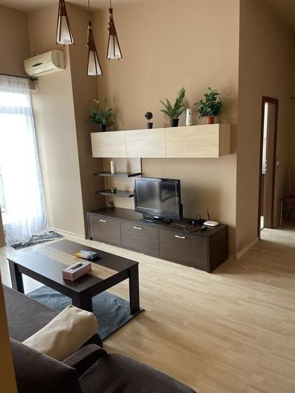 Apartament cu 2 camere decomandat în Exterior Vest