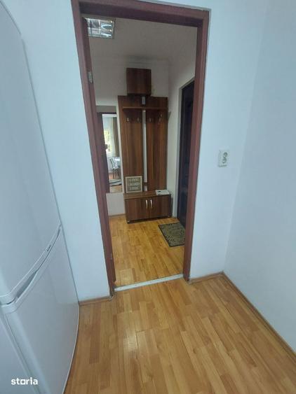 Apartament cu 3 camere decomandat în Decebal