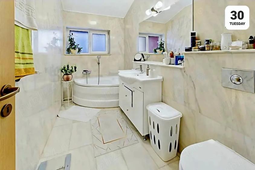 Casă cu Teren 264 Mp în Dumbrăvița