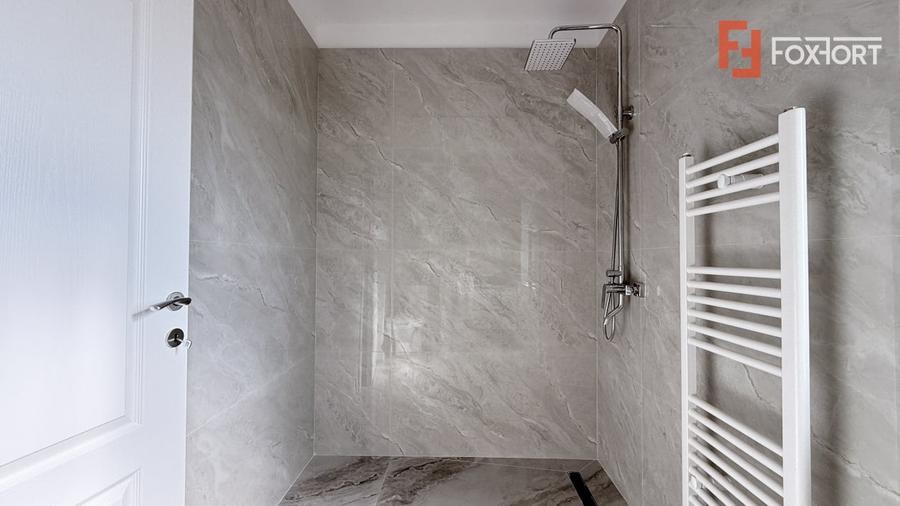 Duplex cu 4 camere cu Canalizare în Moșnița Nouă
