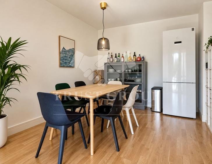 Apartament cu 3 camere decomandat, mobilat în Barbu Văcărescu