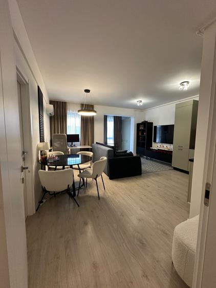Apartament cu 2 camere semidecomandat în Pipera