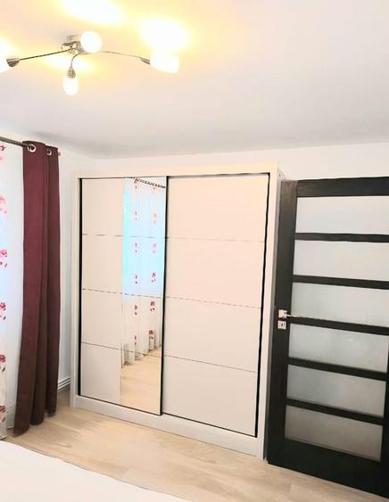 Apartament cu 4 camere decomandat, mobilat în Inel II