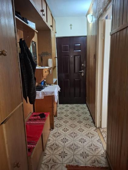 Apartament cu 2 camere semidecomandat în Micro 16