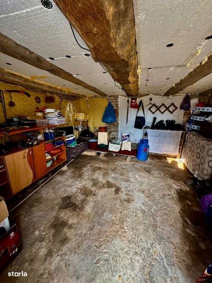 Casă cu 3 camere cu Teren 666 Mp în Budeasa