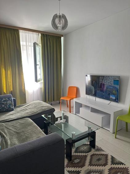 Apartament cu 2 camere decomandat în Chiajna
