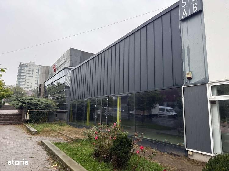 Spațiu comercial, de 360 mp, în Central