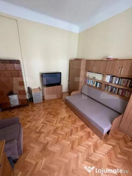 Apartament cu 2 camere semidecomandat, mobilat în Central