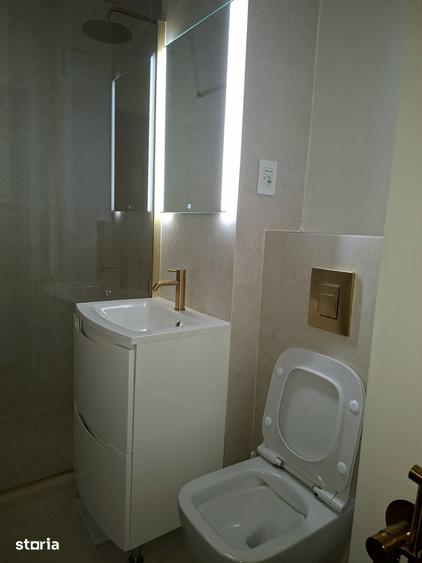 Apartament cu 2 camere decomandat în Calea București