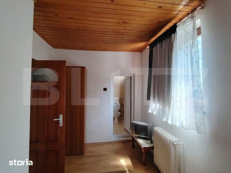 Casă cu 5 camere cu Teren 226 Mp în Sovata