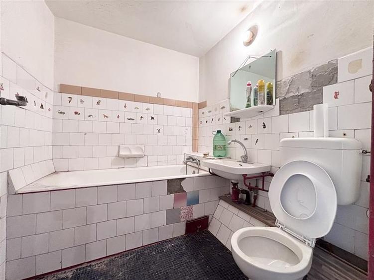 Apartament cu 2 camere decomandat în Rogerius