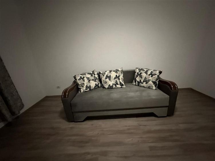 Apartament cu 2 camere decomandat în Exterior Sud