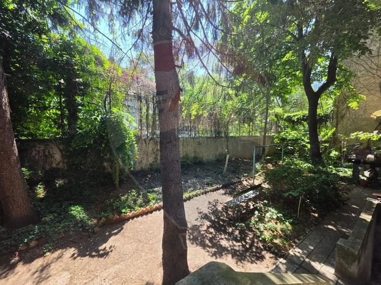 Apartament cu 2 camere decomandat în Ultracentral