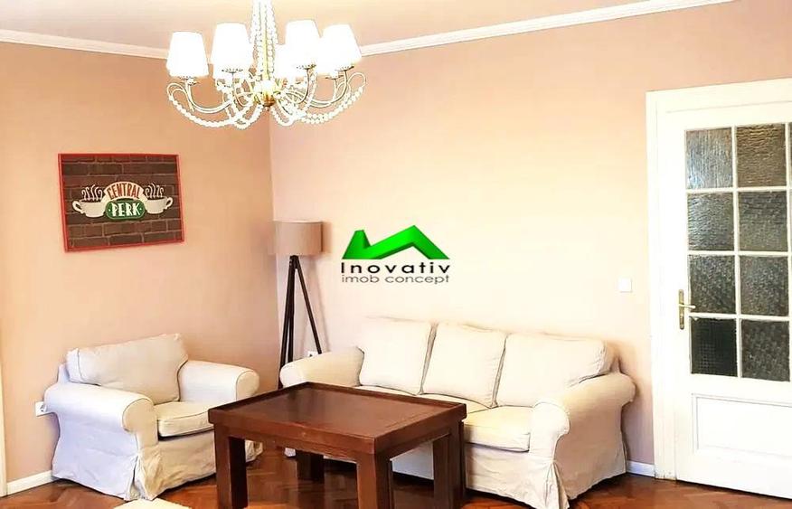Apartament cu 3 camere decomandat, mobilat în Sub Arini
