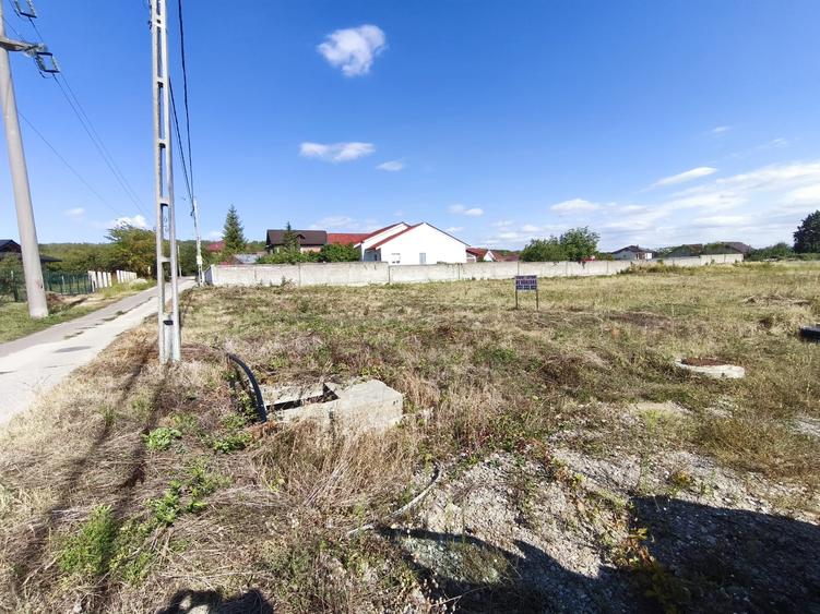 Teren agricol intravilan de 1912 mp, în Găgeni