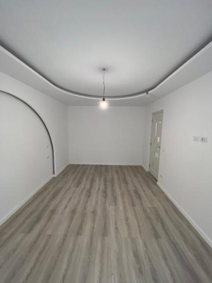 Apartament cu 3 camere decomandat în Carpați 1