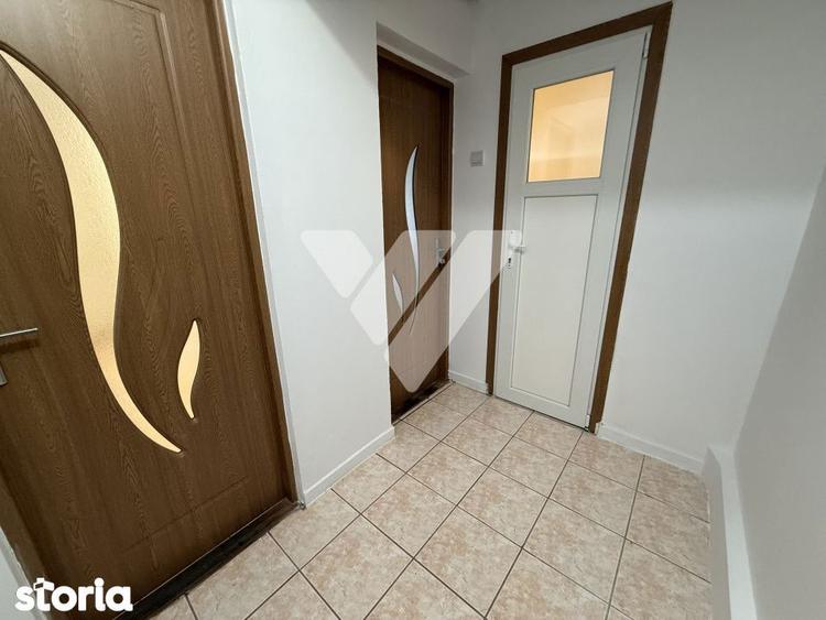 Apartament 2 camere renovat geam la baie zona Tiglari Sibiu - 1