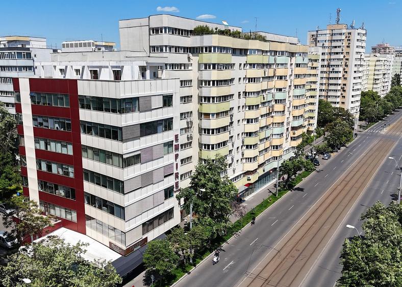 Birou, de 1,700 mp, în Iancului